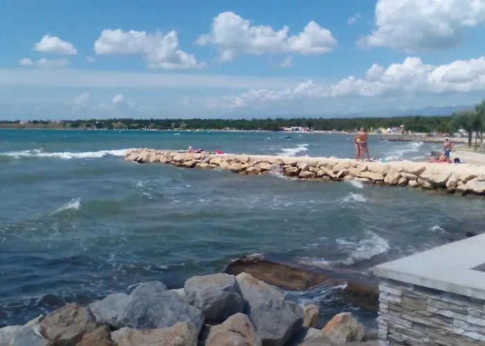 Mateja, Beachfront House * Zaton (Zadar)