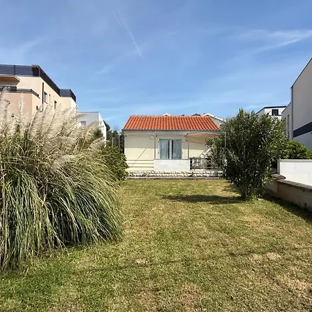 Mateja, Beachfront House *
